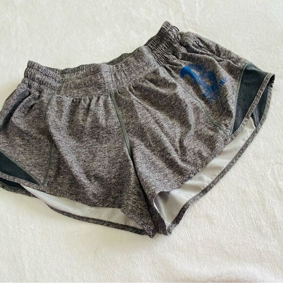 LULULEMON HOTTY HOT SHORT II 2.5” - Picture 9 of 11